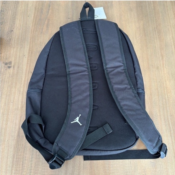 Nike AIR JORDAN Backpack Bag Large Capacity Backpack NWT New - Picture 2 of 3